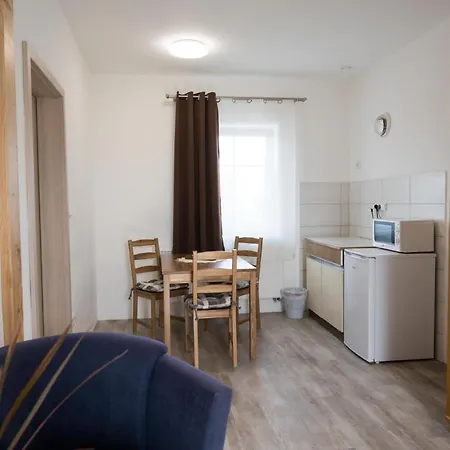 Appartement Stara Brusirna à Šatov Extérieur photo