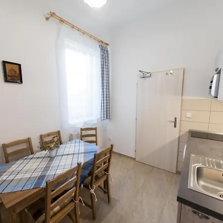 Appartement Stara Brusirna à Šatov Extérieur photo